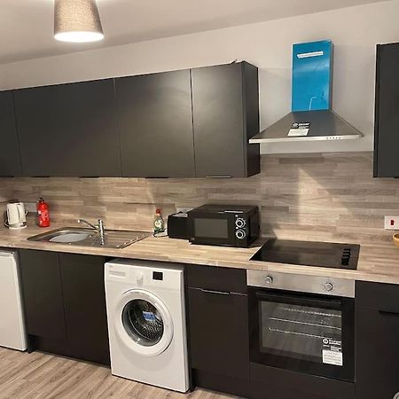 Modern 2 Bedroom City Apartment Глазго Экстерьер фото